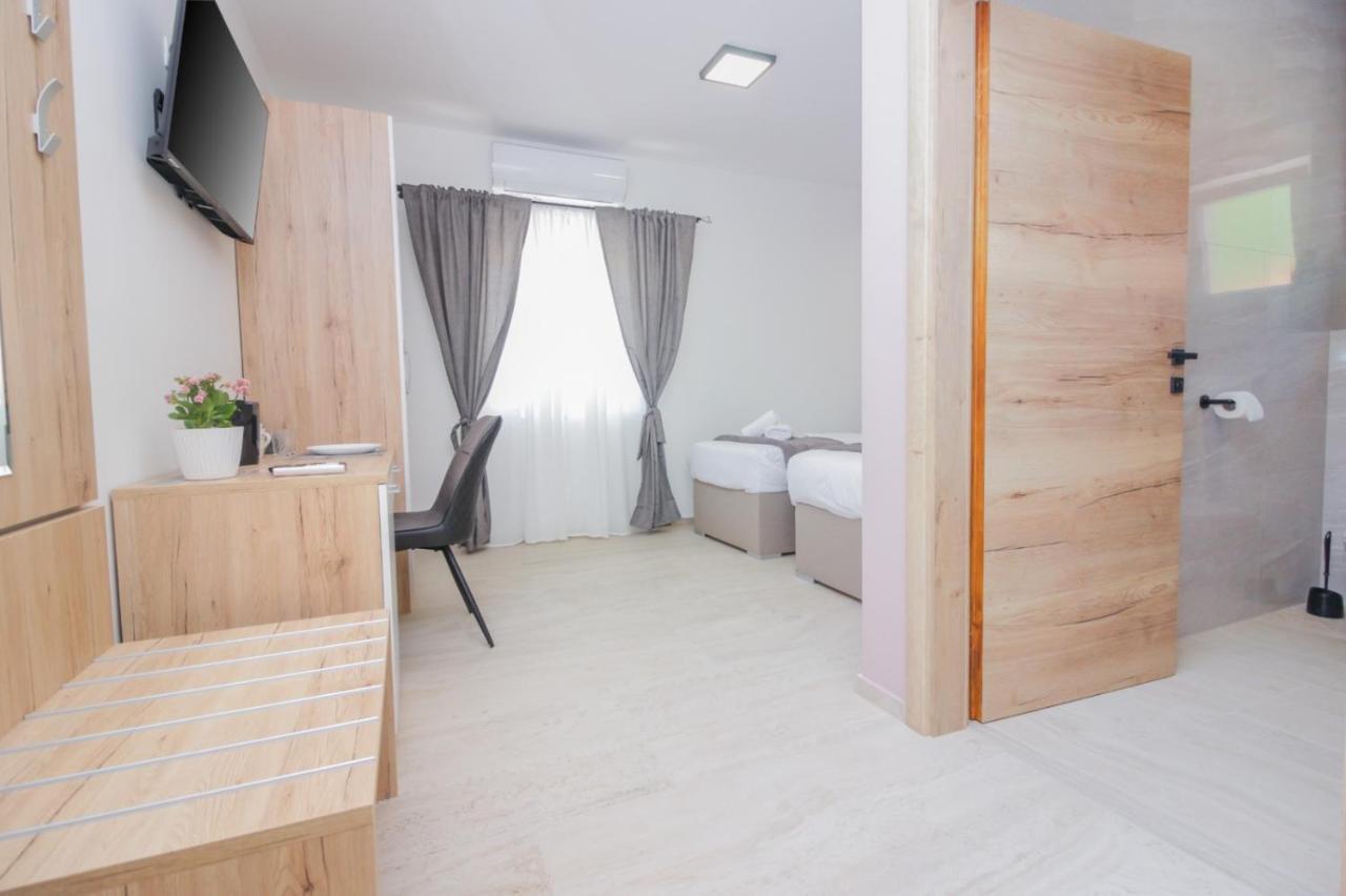 Rooms Zemunik Donji Zemunik Exterior photo